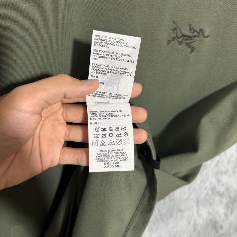 Arc'teryx Arcteryx Captive Embroidered Logo Short Sleeve T-Shirt Size US M / EU 48-50 / 2 - 5 Thumbnail