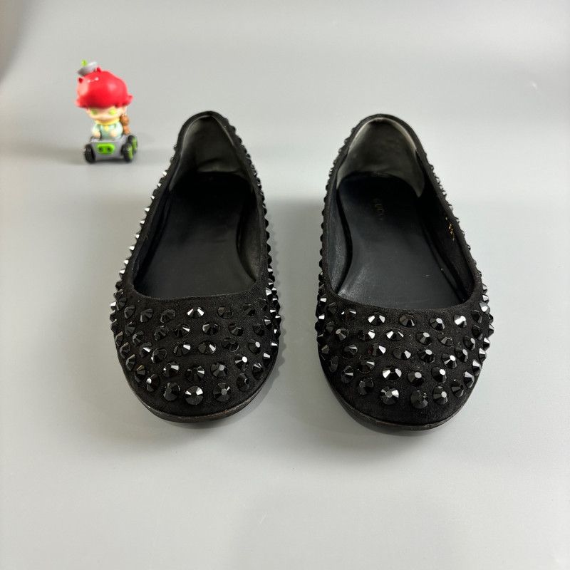 Gucci Gucci Black Studded Casual Flats for Women 0079 Size US 6.5 / IT 36.5 - 2 Thumbnail
