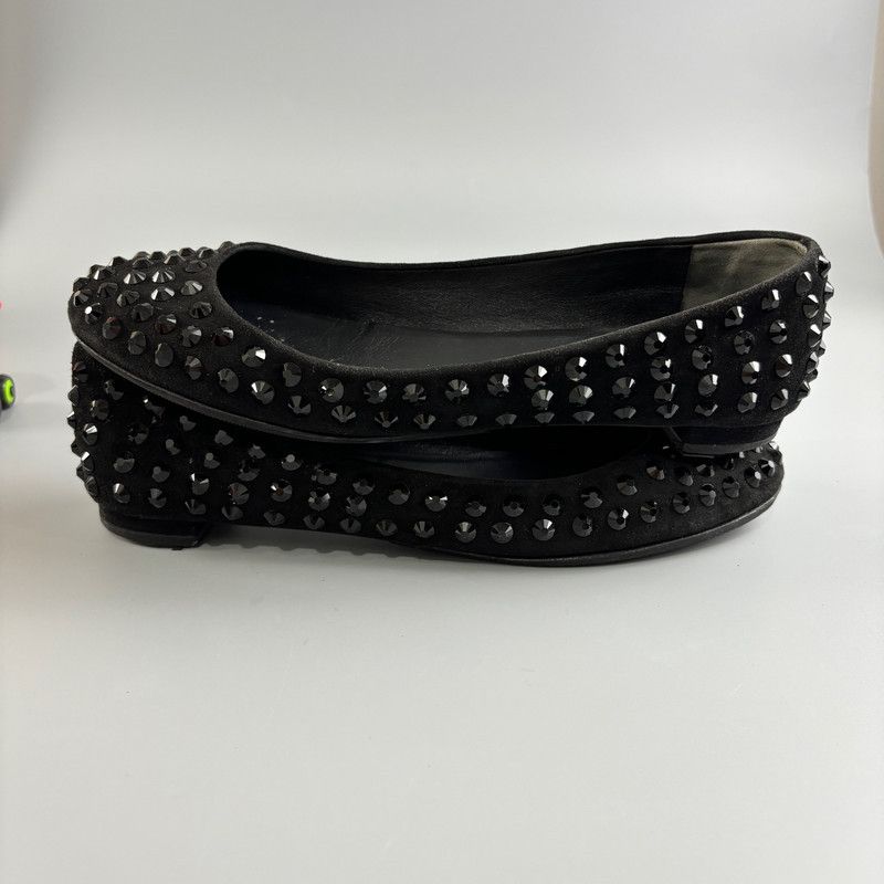 Gucci Gucci Black Studded Casual Flats for Women 0079 Size US 6.5 / IT 36.5 - 6 Thumbnail