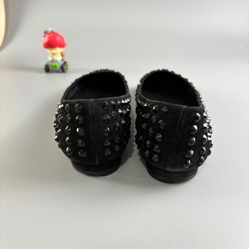 Gucci Gucci Black Studded Casual Flats for Women 0079 Size US 6.5 / IT 36.5 - 3 Thumbnail