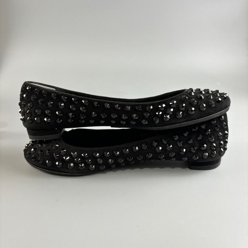 Gucci Gucci Black Studded Casual Flats for Women 0079 Size US 6.5 / IT 36.5 - 7 Thumbnail
