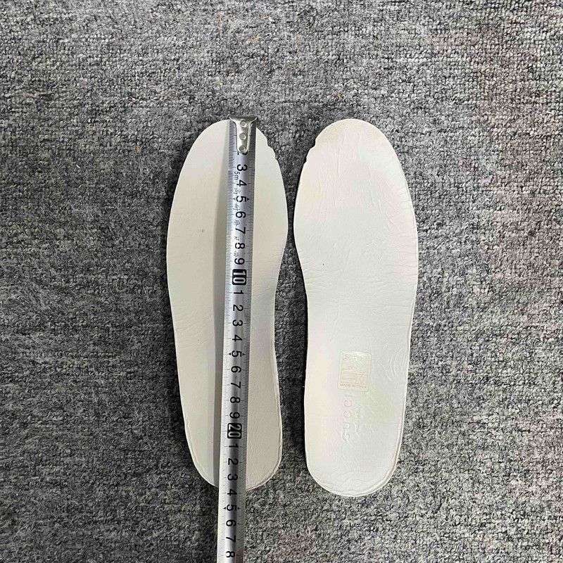 Gucci Gucci Ace Bee and Star Low-Top Sneakers 0079 Size US 8 / IT 38 - 13 Thumbnail
