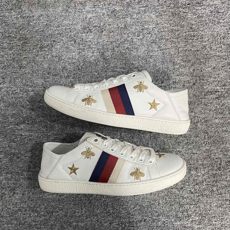 Gucci Gucci Ace Bee and Star Low-Top Sneakers 0079 Size US 8 / IT 38 - 10 Thumbnail