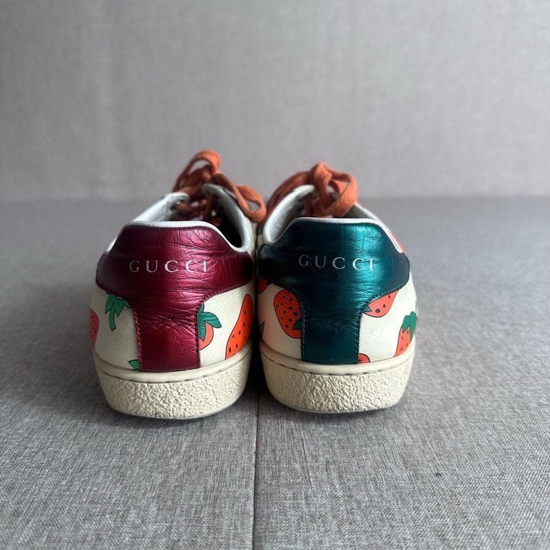 Gucci Gucci Strawberry Print Leather Low-Top Sneakers 0079 Size US 6 / IT 36 - 3 Thumbnail
