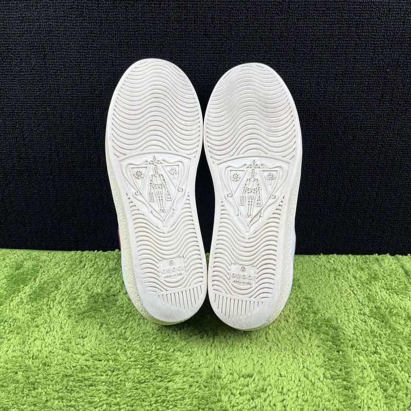 Gucci Gucci Love Heart Low Top Sneakers for Women 0079 Size US 6.5 / IT 36.5 - 4 Thumbnail