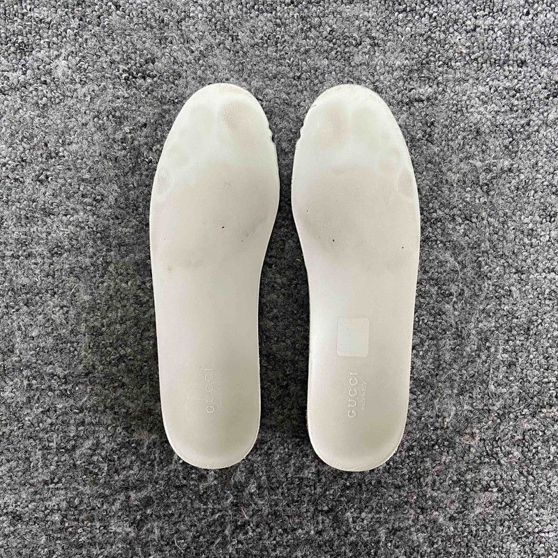 Gucci Gucci ACE Embroidered Fashion Sneakers for Women 0079 Size US 5 / IT 35 - 13 Thumbnail