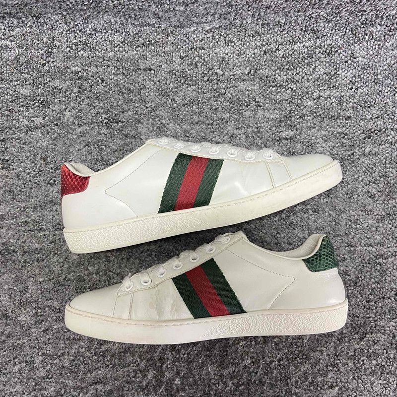 Gucci Gucci ACE Embroidered Fashion Sneakers for Women 0079 Size US 5 / IT 35 - 11 Thumbnail