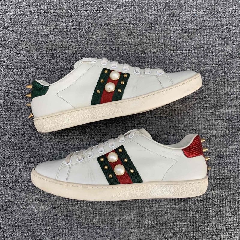 Gucci Gucci ACE Leather Studded Fashion Sneakers for Women 0079 Size US 5 / IT 35 - 12 Thumbnail