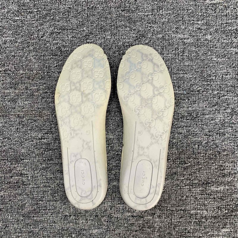 Gucci Gucci ACE Leather Studded Fashion Sneakers for Women 0079 Size US 5 / IT 35 - 17 Thumbnail