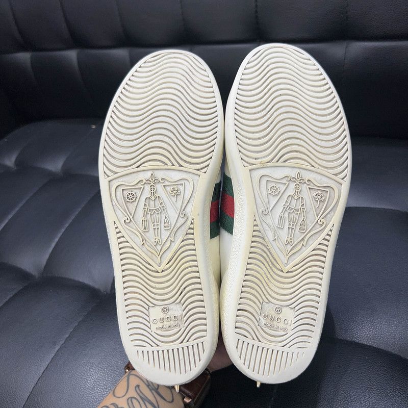 Gucci Gucci ACE Leather Studded Fashion Sneakers for Women 0079 Size US 6.5 / IT 36.5 - 4 Thumbnail