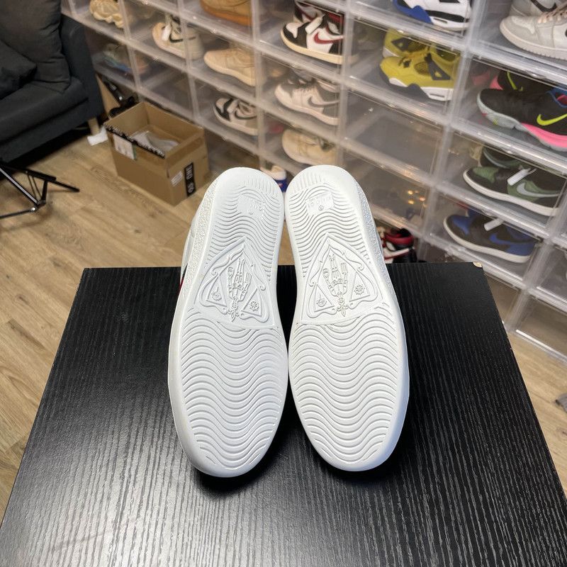 Gucci Gucci White Ace Sneakers with Bee Pattern 0079 Size US 5 / IT 35 - 4 Thumbnail