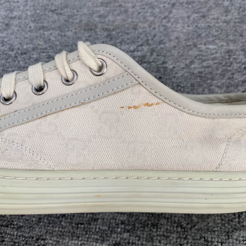 Gucci Gucci Beige Canvas GG Logo Low-Top Sneakers 0079 Size US 6 / IT 36 - 8 Thumbnail