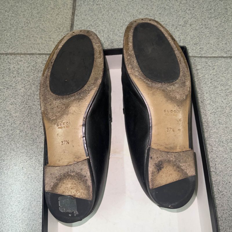 Gucci Gucci Black Leather Slip-On Loafers for Women 0079 Size US 6 / IT 36 - 4 Thumbnail