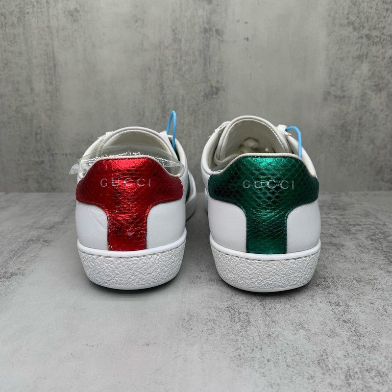 Gucci Gucci White Ace Sneakers with Green Red Stripe 0079 Size US 5 / IT 35 - 5 Thumbnail
