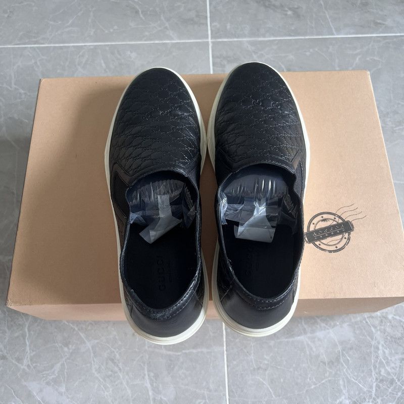 Gucci Gucci Stylish Black Slip-On Sneakers for Women 0079 Size US 5 / IT 35 - 6 Thumbnail
