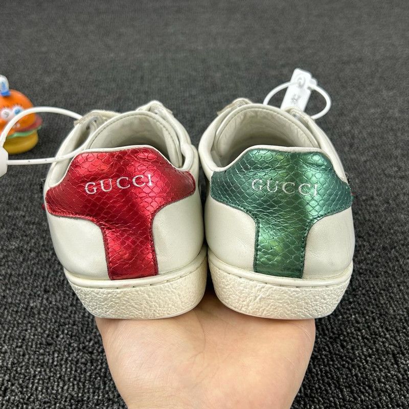 Gucci Gucci ACE Leather Crystal Applique Low-Top Sneakers 0079 Size US 5 / IT 35 - 3 Thumbnail