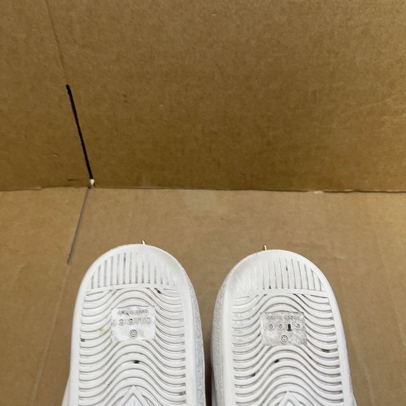 Gucci Gucci Ace Studded Fashion Sneakers for Women 0079 Size US 6.5 / IT 36.5 - 8 Thumbnail