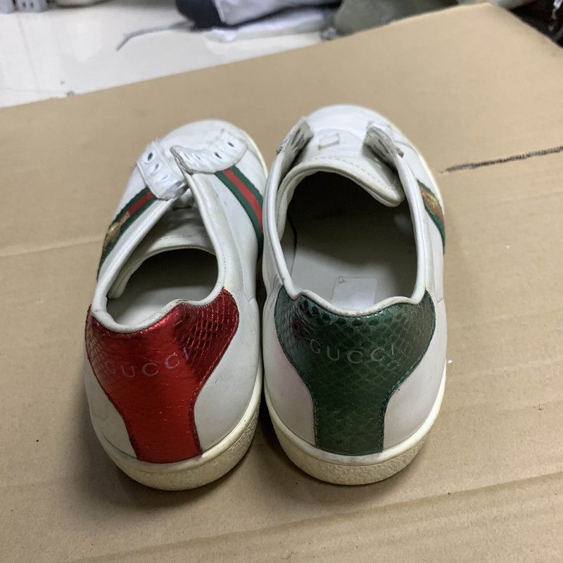 Gucci Ace Bee Low-Top Sneakers for Women 0079