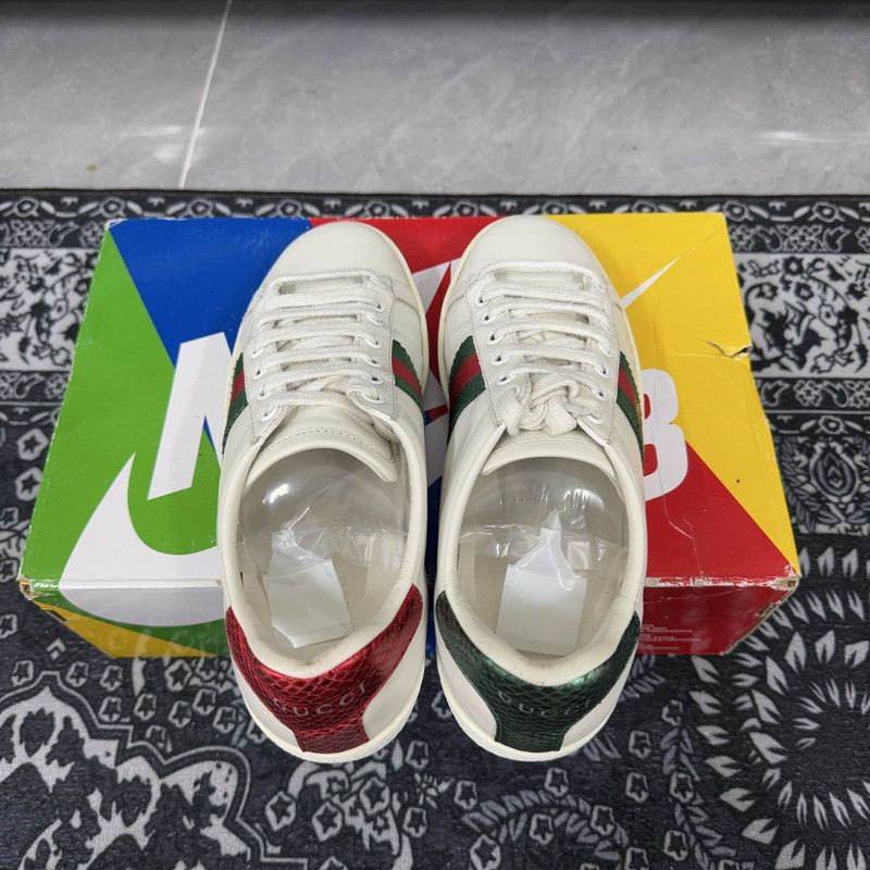 Gucci Gucci Ace White Leather Sneakers with Bee 0079 Size US 6 / IT 36 - 6 Thumbnail