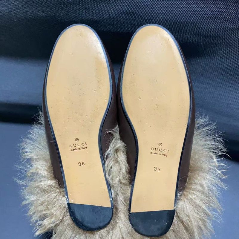Gucci Gucci Princetown Brown Flat Mule with Fur 0079 Size US 5 / IT 35 - 6 Thumbnail