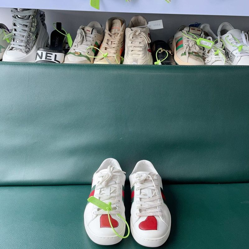 Gucci Gucci Ace White Fashion Sneakers for Women 0079 Size US 4.5 / IT 34.5 - 2 Thumbnail