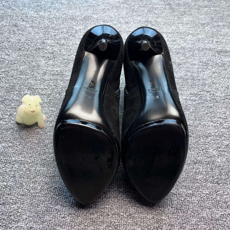 Gucci Gucci Black Suede Pointed Toe Ankle Boots 0079 Size US 7.5 / IT 37.5 - 6 Thumbnail