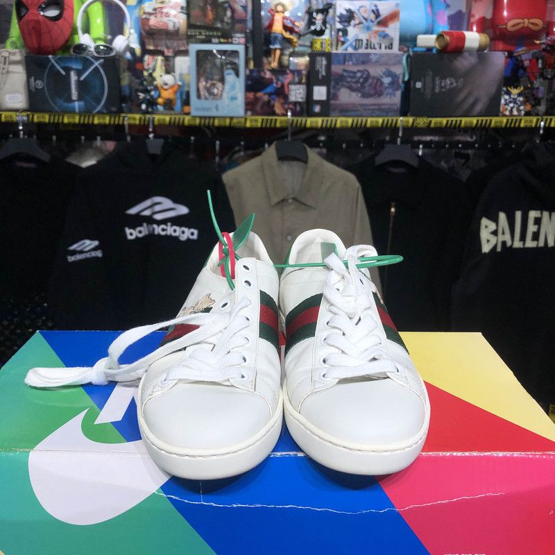Gucci Gucci Ace Leather Sneakers with Cat Design 0079 Size US 5 / IT 35 - 2 Thumbnail