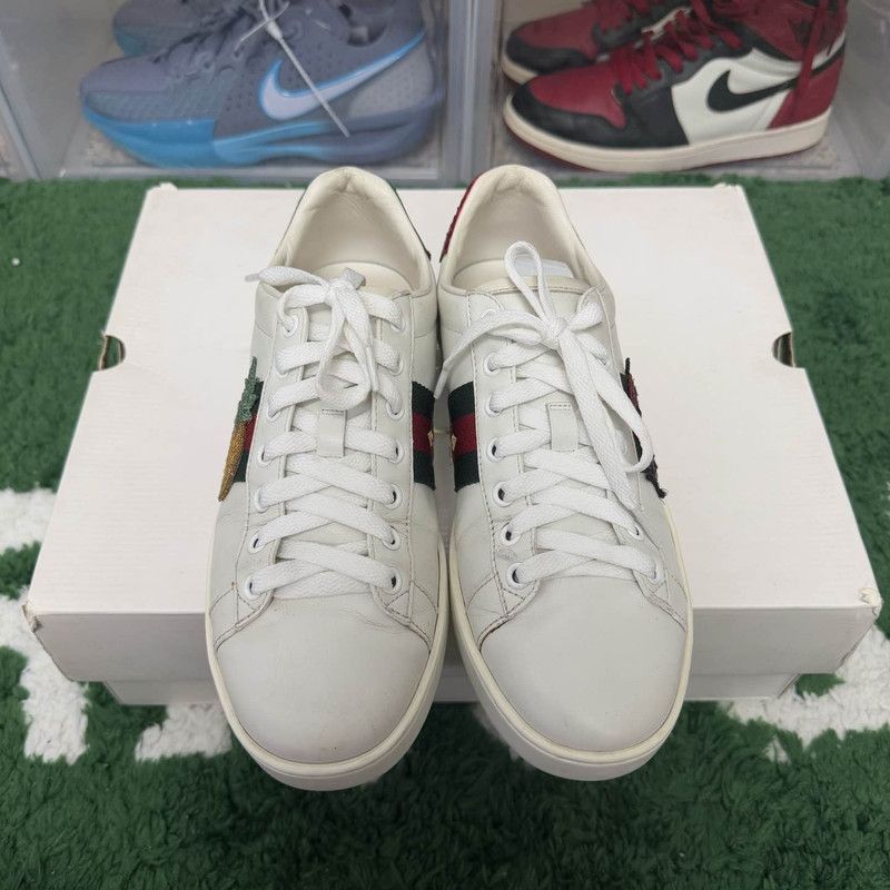 Gucci Gucci ACE Leather Ladybug Embroidered Sneakers 0079 Size US 7.5 / IT 37.5 - 2 Thumbnail