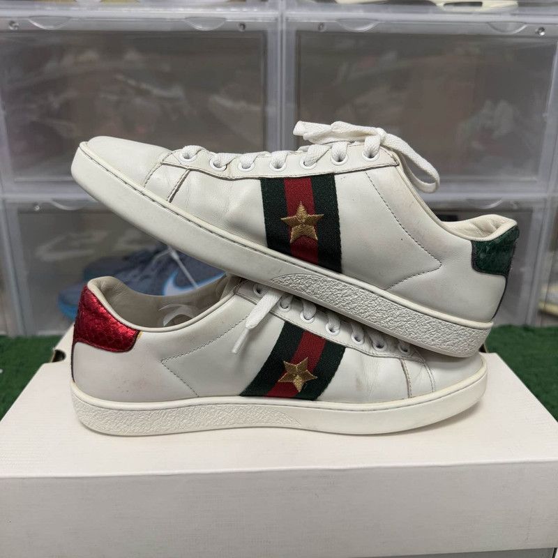 Gucci Gucci ACE Leather Ladybug Embroidered Sneakers 0079 Size US 7.5 / IT 37.5 - 8 Thumbnail