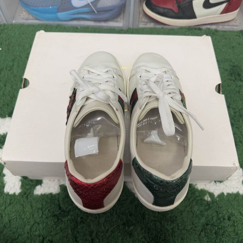 Gucci Gucci ACE Leather Ladybug Embroidered Sneakers 0079 Size US 7.5 / IT 37.5 - 7 Thumbnail