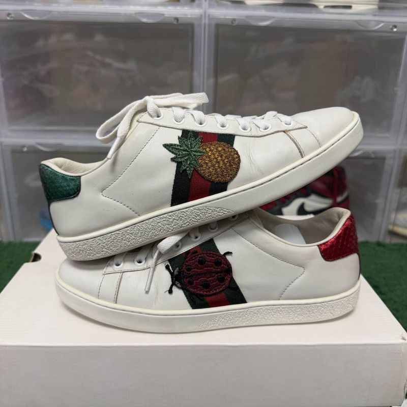 Gucci Gucci ACE Leather Ladybug Embroidered Sneakers 0079 Size US 7.5 / IT 37.5 - 9 Thumbnail