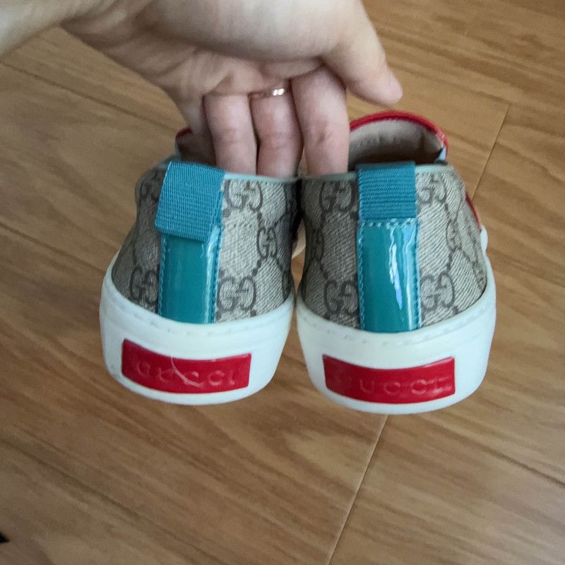 Gucci Gucci Stylish Slip-On Sneakers for Women 0079 Size US 8 / IT 38 - 3 Thumbnail