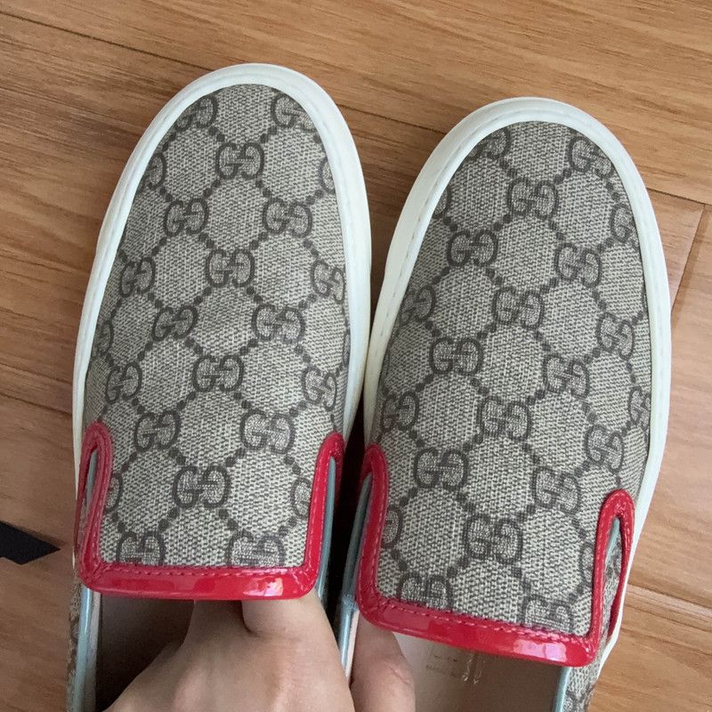 Gucci Gucci Stylish Slip-On Sneakers for Women 0079 Size US 8 / IT 38 - 8 Thumbnail