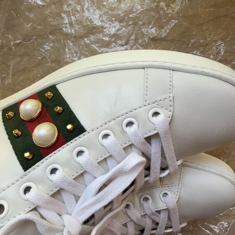 Gucci Gucci Ace Leather Studded Fashion Sneakers for Women 0079 Size US 6.5 / IT 36.5 - 9 Thumbnail