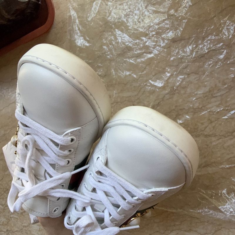Gucci Gucci Ace Leather Studded Fashion Sneakers for Women 0079 Size US 6.5 / IT 36.5 - 7 Thumbnail