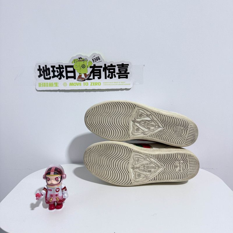 Gucci GUCCI Ace Interlocking Logo Fashion Sneakers for Women 0079 Size US 8 / IT 38 - 4 Thumbnail