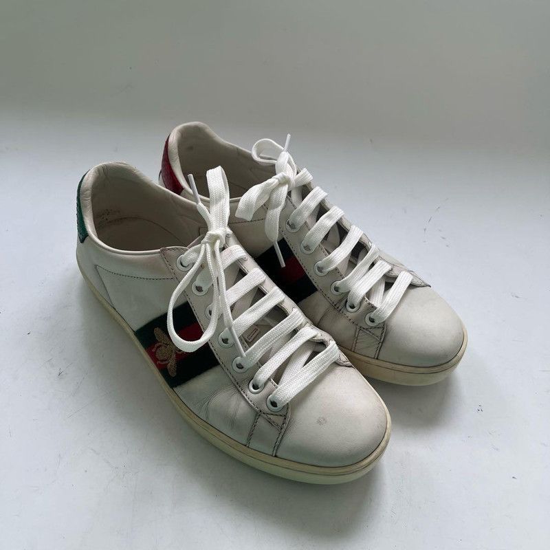 Gucci Gucci Ace Low-Top Sneakers with Bee Design 0079 Size US 5 / IT 35 - 6 Thumbnail