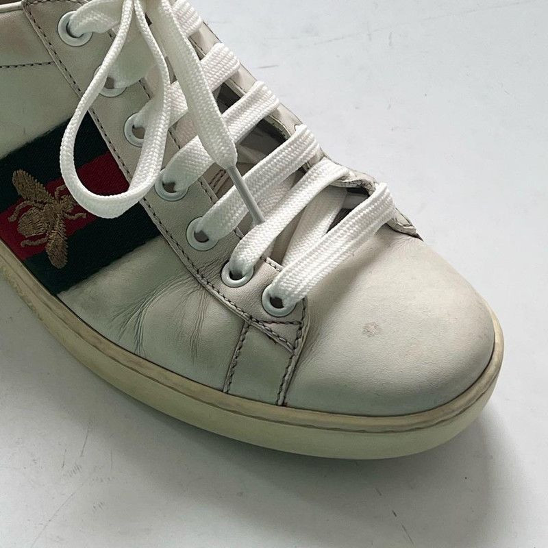 Gucci Gucci Ace Low-Top Sneakers with Bee Design 0079 Size US 5 / IT 35 - 7 Thumbnail