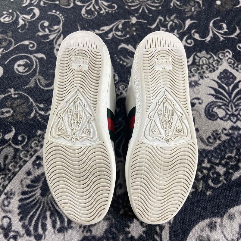 Gucci Gucci ACE Embroidered Fashion Sneakers for Women 0079 Size US 6 / IT 36 - 4 Thumbnail