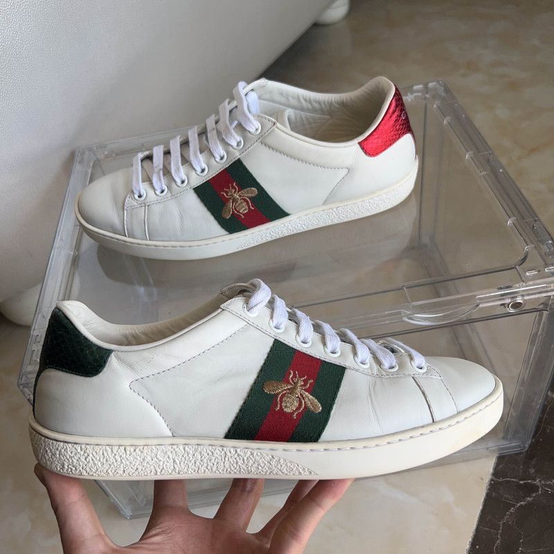 Gucci Gucci ACE Embroidered Fashion Sneakers for Women 0079 Size US 6 / IT 36 - 7 Thumbnail