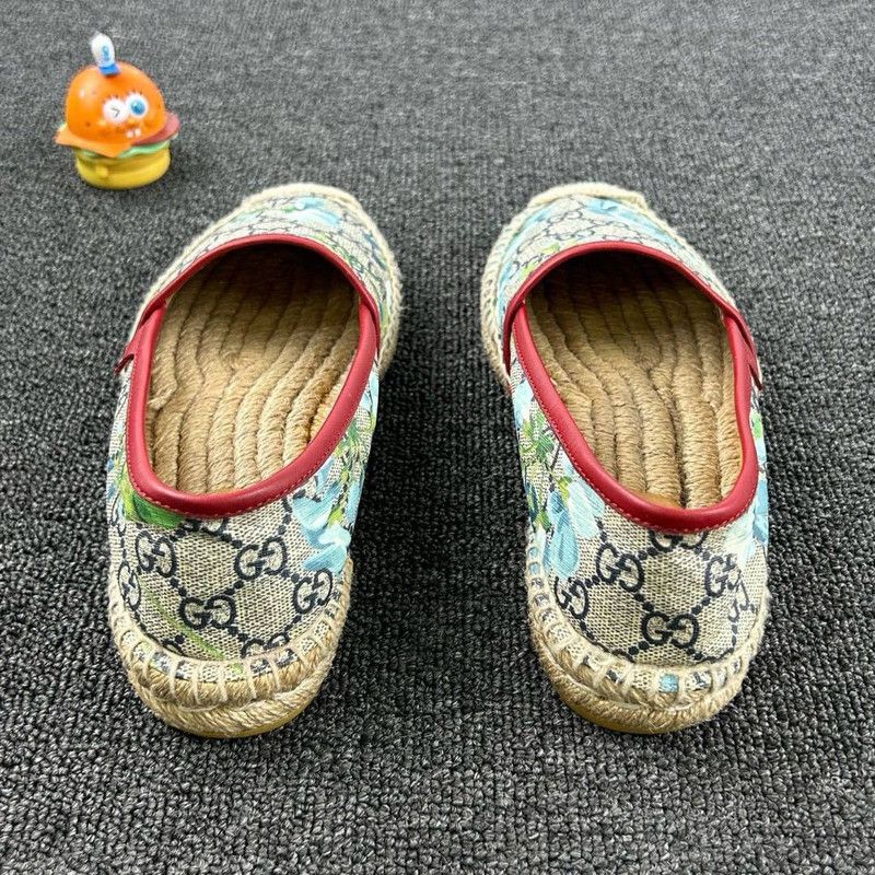 Gucci Gucci Floral Print Fisherman Shoes for Women 0079 Size US 6.5 / IT 36.5 - 3 Thumbnail