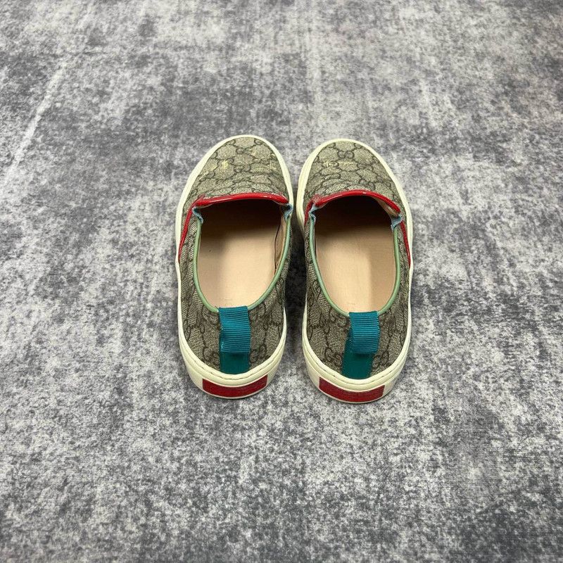 Gucci Gucci Stylish Slip-On Sneakers for Women 0079 Size US 5 / IT 35 - 3 Thumbnail