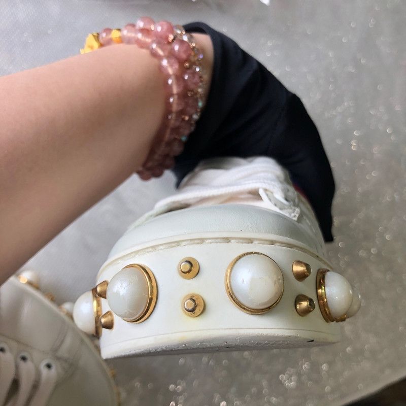 Gucci Gucci Ace Pearl Detail Low-Top Sneakers 0079 Size US 5 / IT 35 - 18 Thumbnail