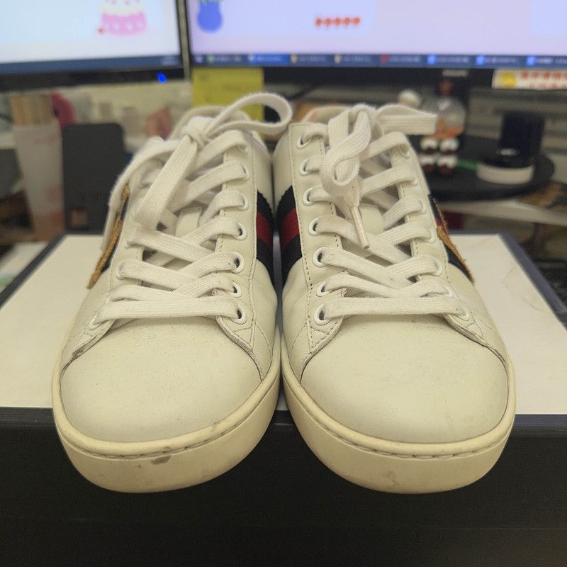 Gucci Gucci Leather Embroidered Ace Sneakers for Women 0079 Size US 6.5 / IT 36.5 - 2 Thumbnail