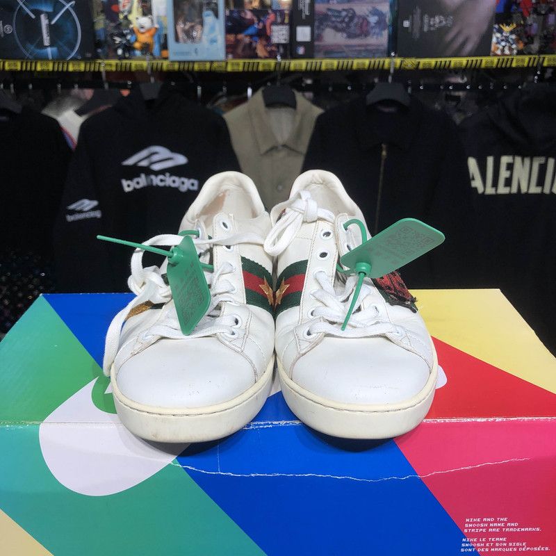 Gucci Gucci ACE Leather Pineapple Embroidered Sneakers 0079 Size US 6.5 / IT 36.5 - 2 Thumbnail