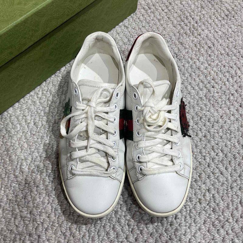 Gucci Gucci ACE Leather Pineapple Embroidered Sneakers 0079 Size US 5 / IT 35 - 2 Thumbnail