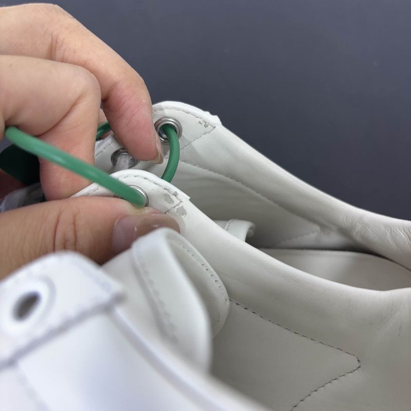 Gucci Gucci Ace Leather Low-Top Fashion Sneakers 0079 Size US 6 / IT 36 - 7 Thumbnail