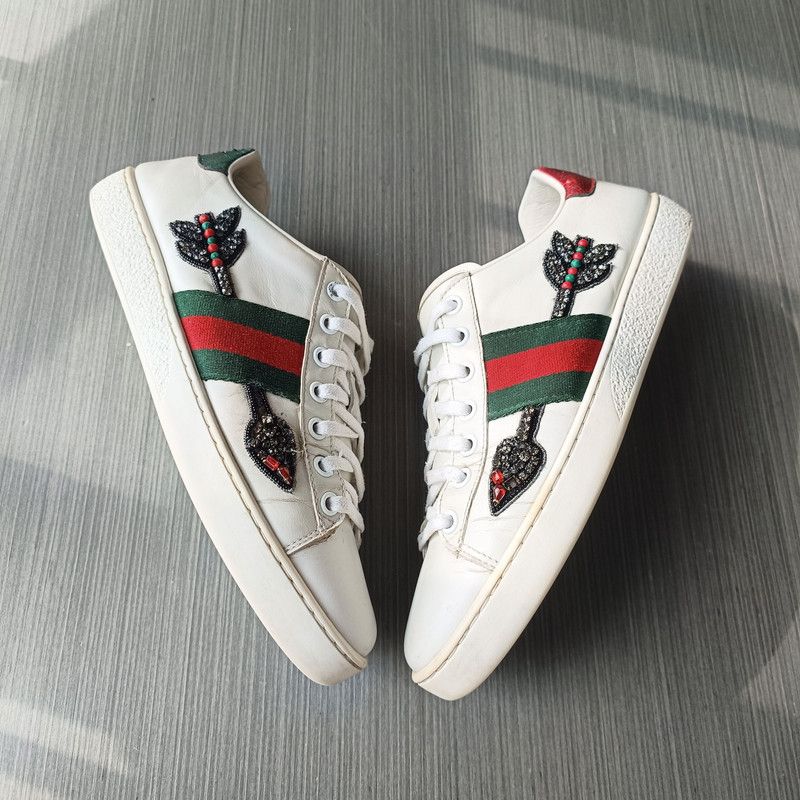 Gucci Gucci Ace Embroidered Fashion Sneakers for Women 0079 Size US 6.5 / IT 36.5 - 6 Thumbnail