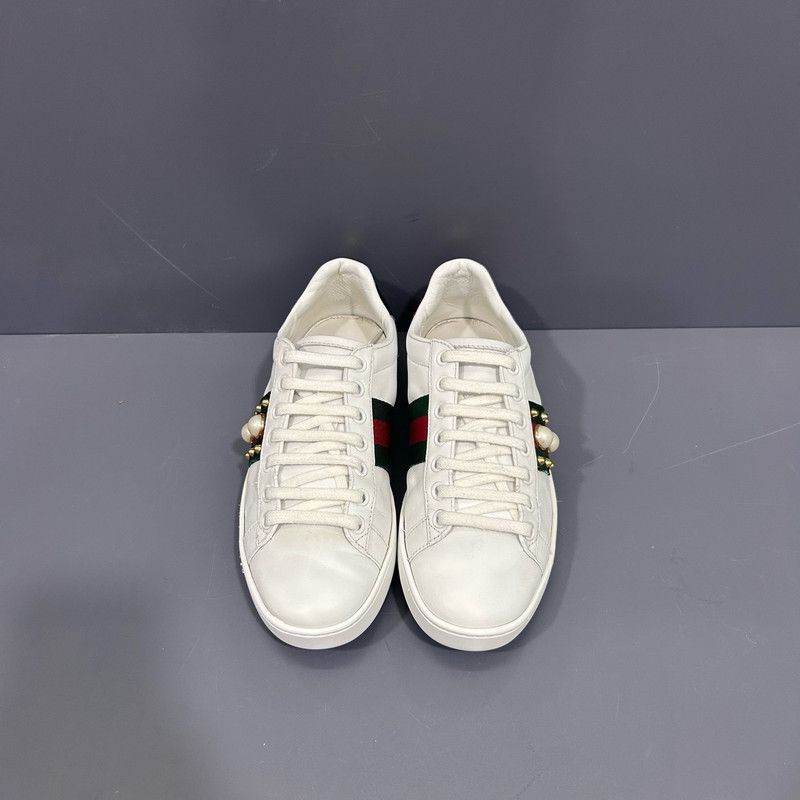 Gucci Gucci Ace Studded Fashion Sneakers for Women 0079 Size US 5 / IT 35 - 2 Thumbnail