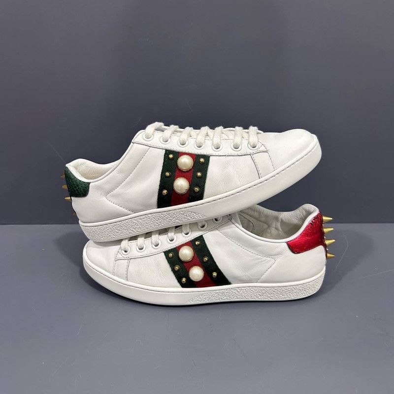 Gucci Gucci Ace Studded Fashion Sneakers for Women 0079 Size US 5 / IT 35 - 6 Thumbnail